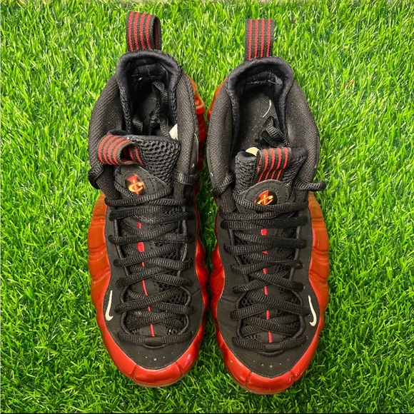 Nike Air Foamposite One Metallic Red 2012 - Picture 5 of 10